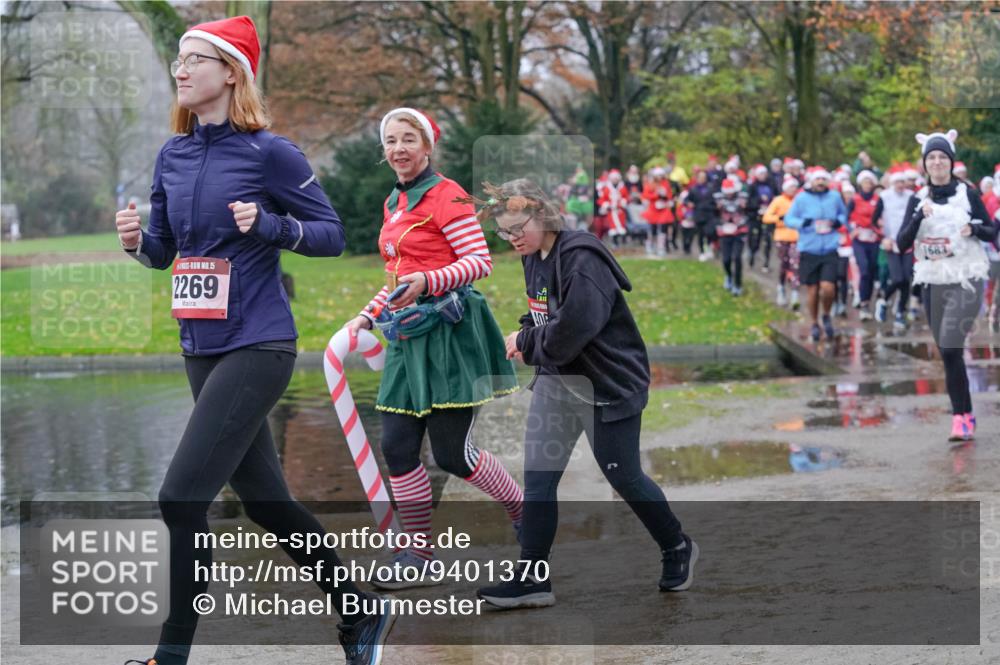 07.12.2025 - St. Pauli X-Mass-Run No. 15 Michael Burmester http://msf.ph/oto/9401370 07.12.2025 10:26:15 Laufen 15, 2269, 1683 meine-sportfotos.de