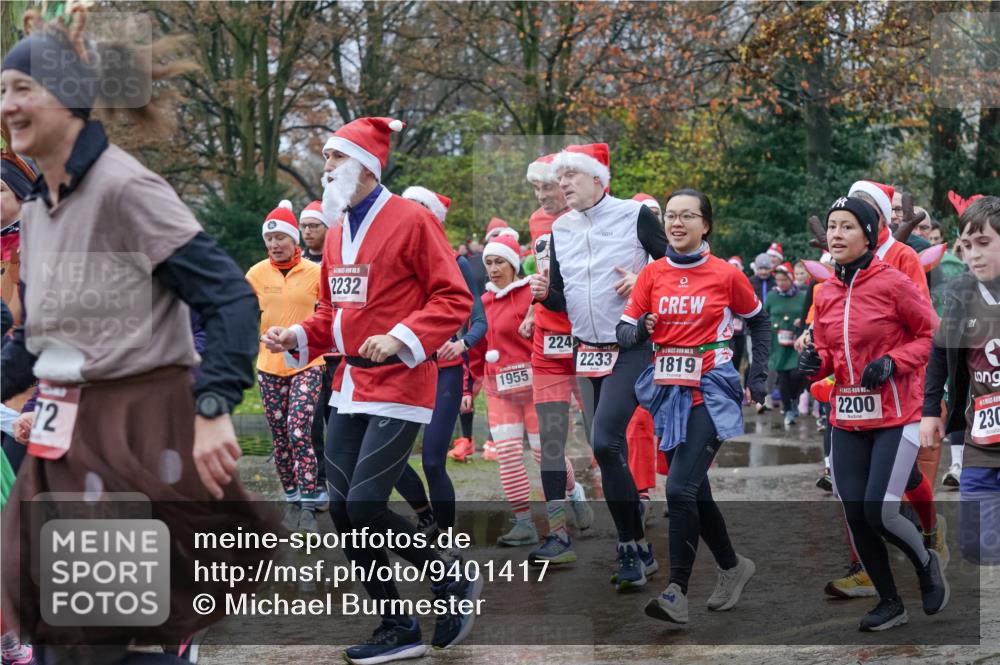 07.12.2025 - St. Pauli X-Mass-Run No. 15 Michael Burmester http://msf.ph/oto/9401417 07.12.2025 10:26:24 Laufen 72, 2232, 1955, 224, 2233, 15, 1819, 2200, 23 meine-sportfotos.de