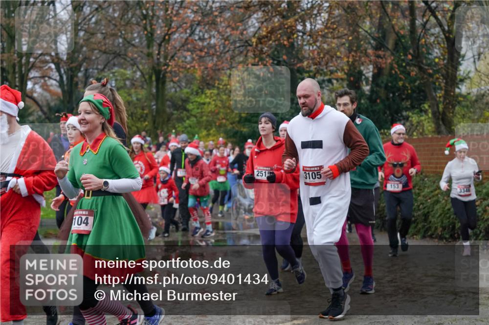 07.12.2025 - St. Pauli X-Mass-Run No. 15 Michael Burmester http://msf.ph/oto/9401434 07.12.2025 10:26:28 Laufen 104, 2515, 3105, 153, 3346 meine-sportfotos.de