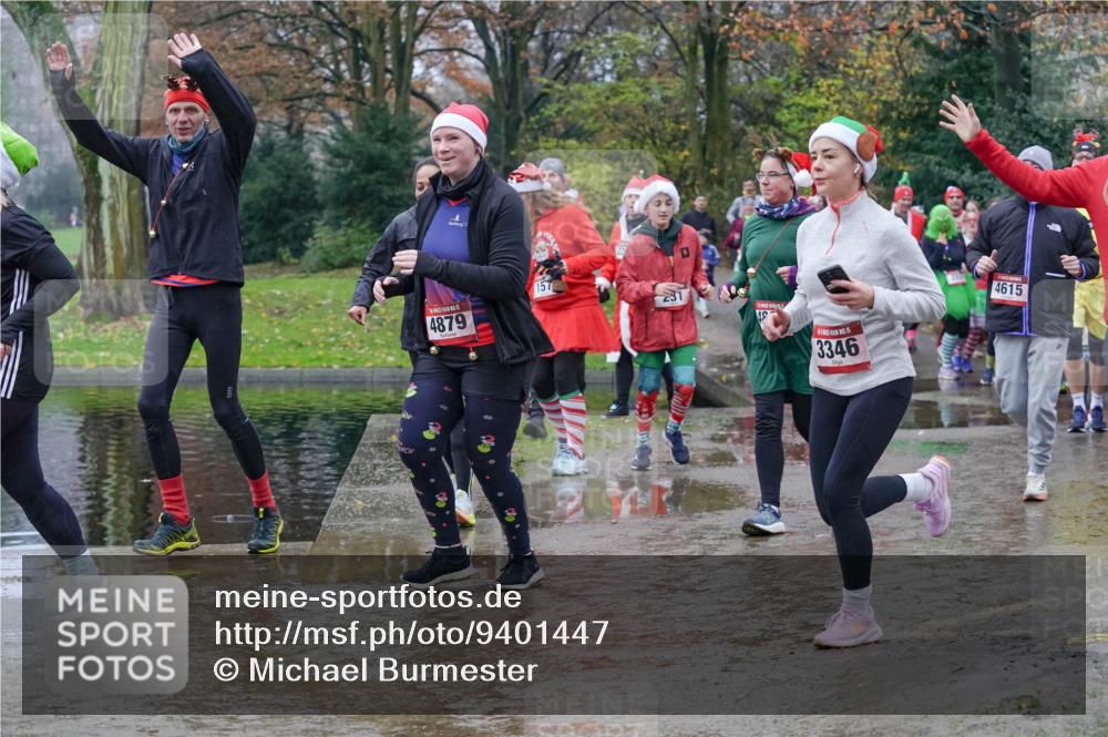 07.12.2025 - St. Pauli X-Mass-Run No. 15 Michael Burmester http://msf.ph/oto/9401447 07.12.2025 10:26:31 Laufen 4879, 157, 231, 49, 3346, 4615 meine-sportfotos.de
