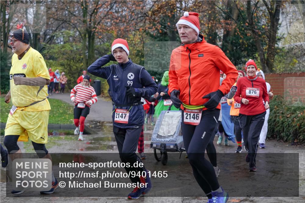 07.12.2025 - St. Pauli X-Mass-Run No. 15 Michael Burmester http://msf.ph/oto/9401465 07.12.2025 10:26:35 Laufen 99, 309, 2147, 282, 15, 2146, 836, 273, 876 meine-sportfotos.de