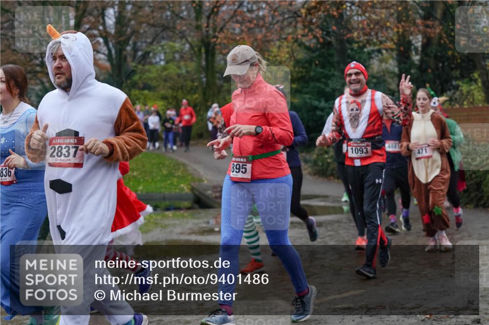 07.12.2025 - St. Pauli X-Mass-Run No. 15 Michael Burmester http://msf.ph/oto/9401486 07.12.2025 10:26:39 Laufen 836, 15, 2837, 4881, 1093, 471, 895 meine-sportfotos.de