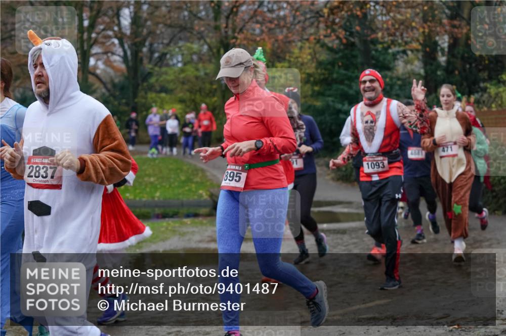 07.12.2025 - St. Pauli X-Mass-Run No. 15 Michael Burmester http://msf.ph/oto/9401487 07.12.2025 10:26:39 Laufen 2837, 01, 895, 1093, 4881, 471 meine-sportfotos.de