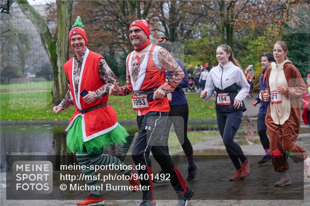 07.12.2025 - St. Pauli X-Mass-Run No. 15 Michael Burmester http://msf.ph/oto/9401492 07.12.2025 10:26:41 Laufen 5, 1093, 194, 471 meine-sportfotos.de