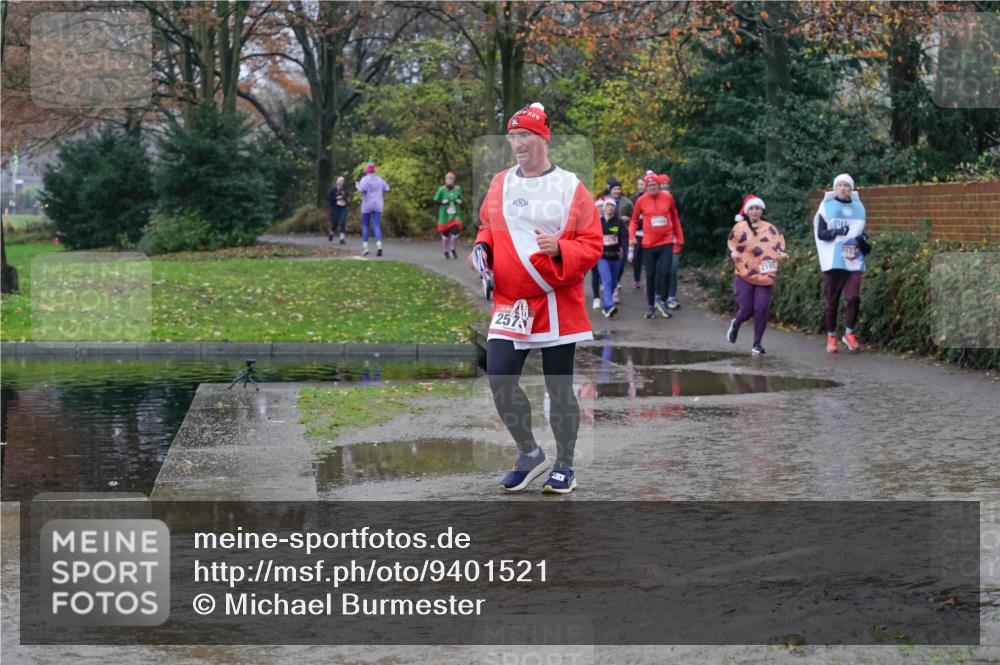 07.12.2025 - St. Pauli X-Mass-Run No. 15 Michael Burmester http://msf.ph/oto/9401521 07.12.2025 10:26:47 Laufen 2575, 2105 meine-sportfotos.de