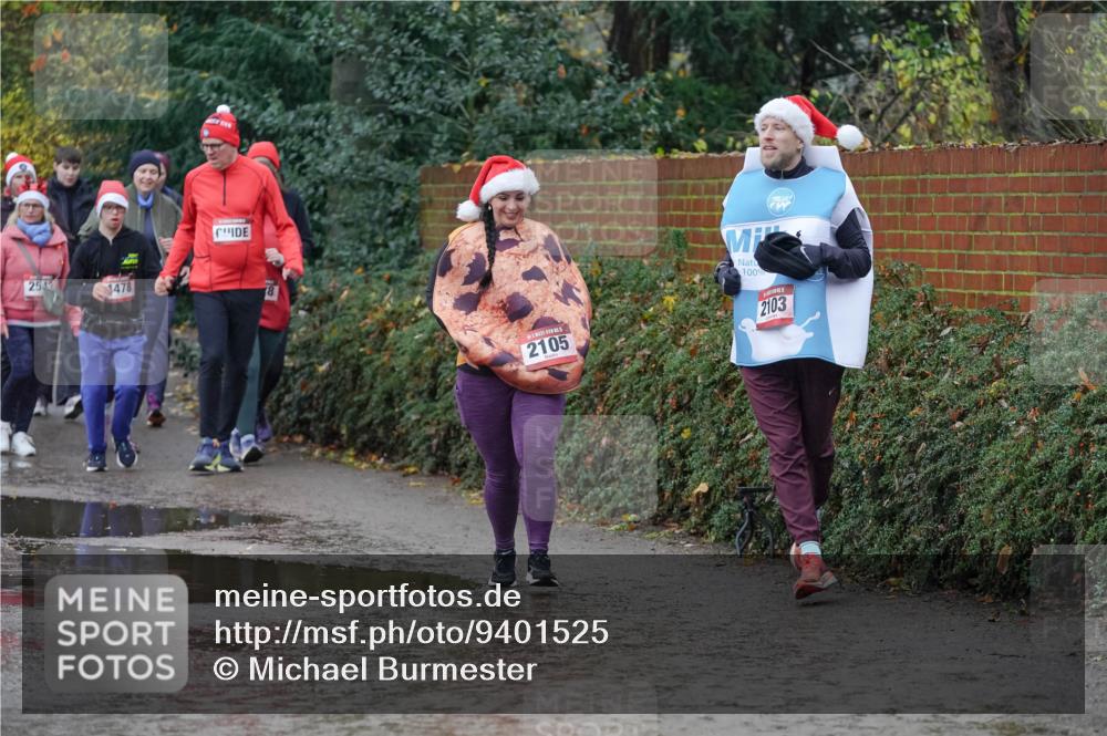 07.12.2025 - St. Pauli X-Mass-Run No. 15 Michael Burmester http://msf.ph/oto/9401525 07.12.2025 10:26:49 Laufen 251, 478, 2105, 100, 2103 meine-sportfotos.de