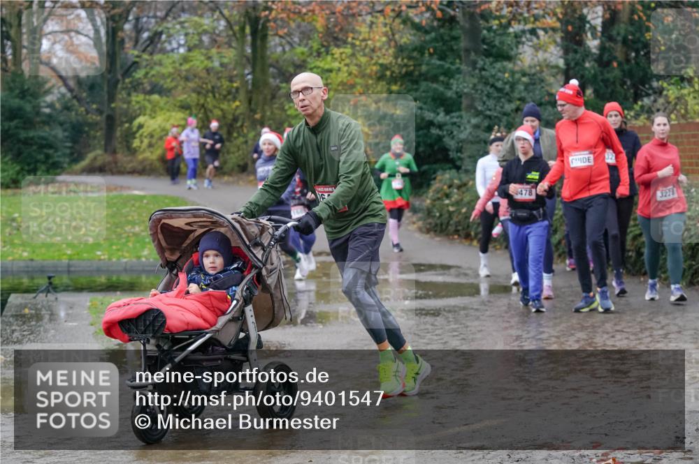 07.12.2025 - St. Pauli X-Mass-Run No. 15 Michael Burmester http://msf.ph/oto/9401547 07.12.2025 10:26:55 Laufen 478, 32, 3228 meine-sportfotos.de