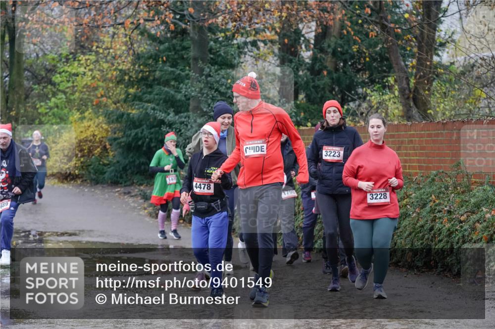 07.12.2025 - St. Pauli X-Mass-Run No. 15 Michael Burmester http://msf.ph/oto/9401549 07.12.2025 10:26:56 Laufen 689, 148, 4478, 3223, 1790, 3228 meine-sportfotos.de