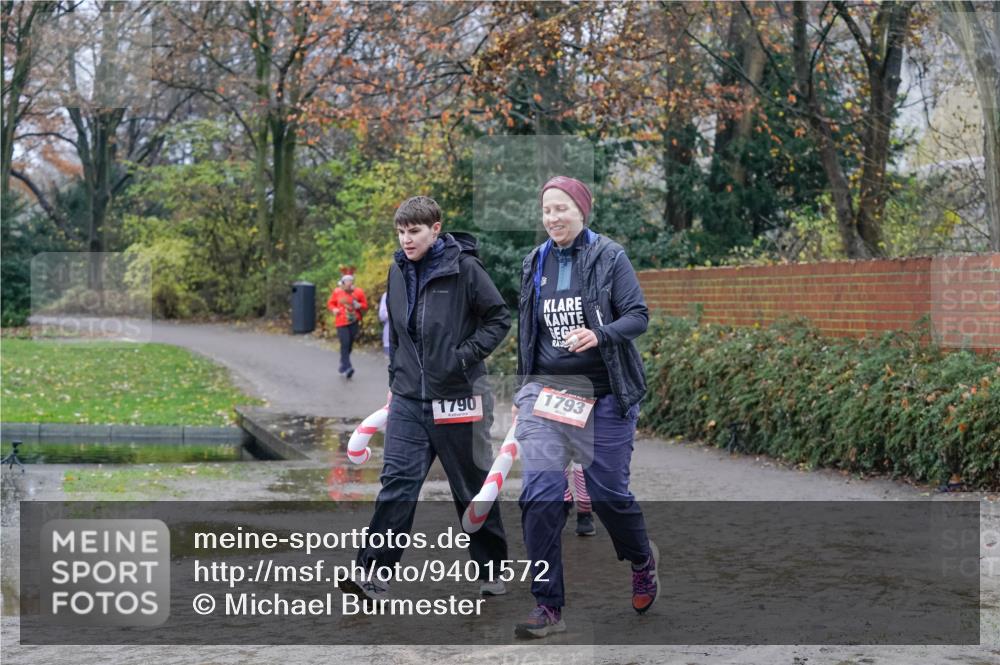07.12.2025 - St. Pauli X-Mass-Run No. 15 Michael Burmester http://msf.ph/oto/9401572 07.12.2025 10:27:01 Laufen 1790, 1793 meine-sportfotos.de