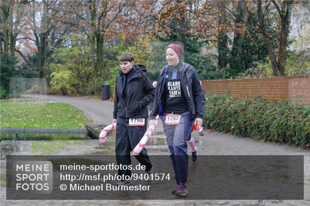 07.12.2025 - St. Pauli X-Mass-Run No. 15 Michael Burmester http://msf.ph/oto/9401574 07.12.2025 10:27:01 Laufen 1790, 1793 meine-sportfotos.de