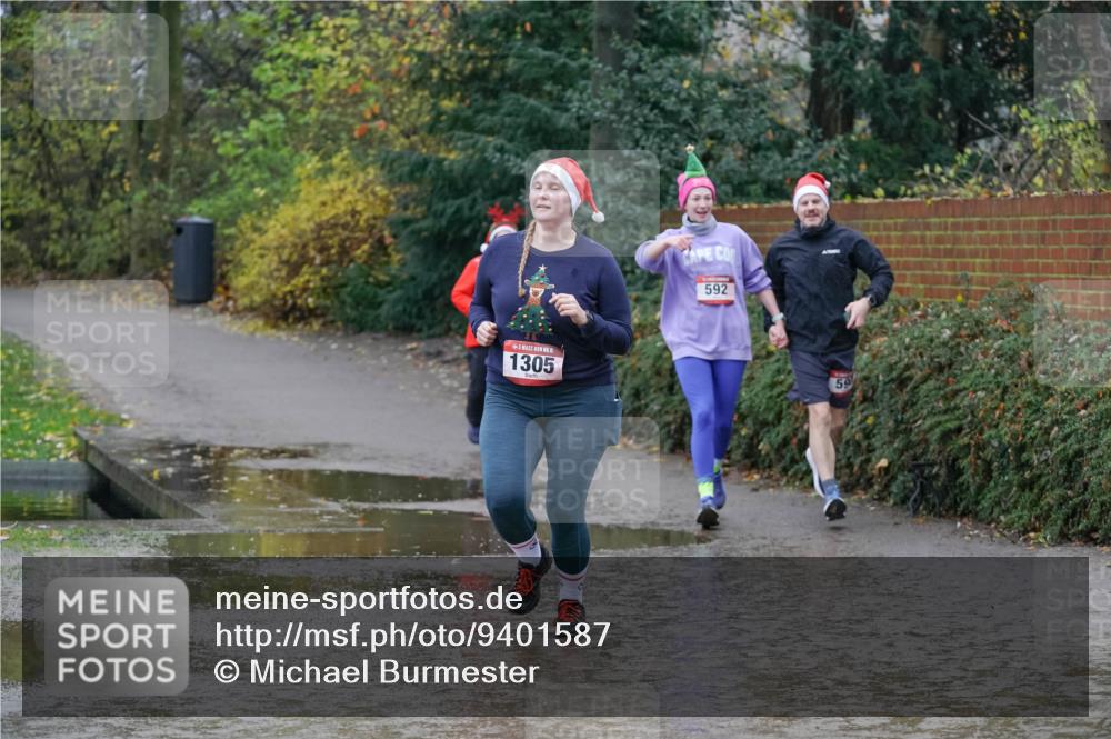 07.12.2025 - St. Pauli X-Mass-Run No. 15 Michael Burmester http://msf.ph/oto/9401587 07.12.2025 10:27:04 Laufen 1305, 592, 59 meine-sportfotos.de