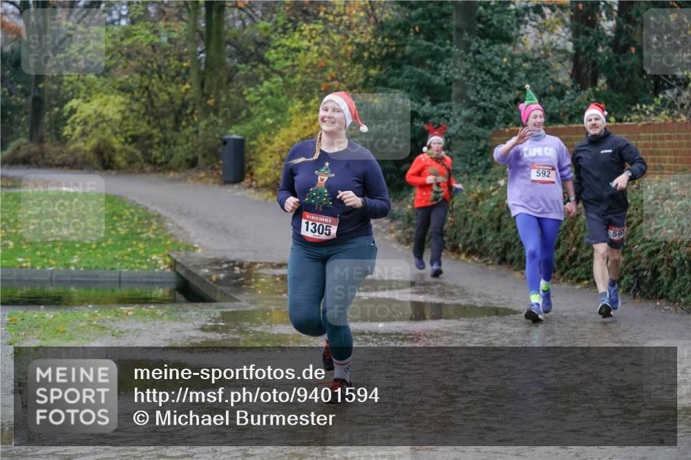 07.12.2025 - St. Pauli X-Mass-Run No. 15 Michael Burmester http://msf.ph/oto/9401594 07.12.2025 10:27:05 Laufen 5, 1305, 592, 59 meine-sportfotos.de