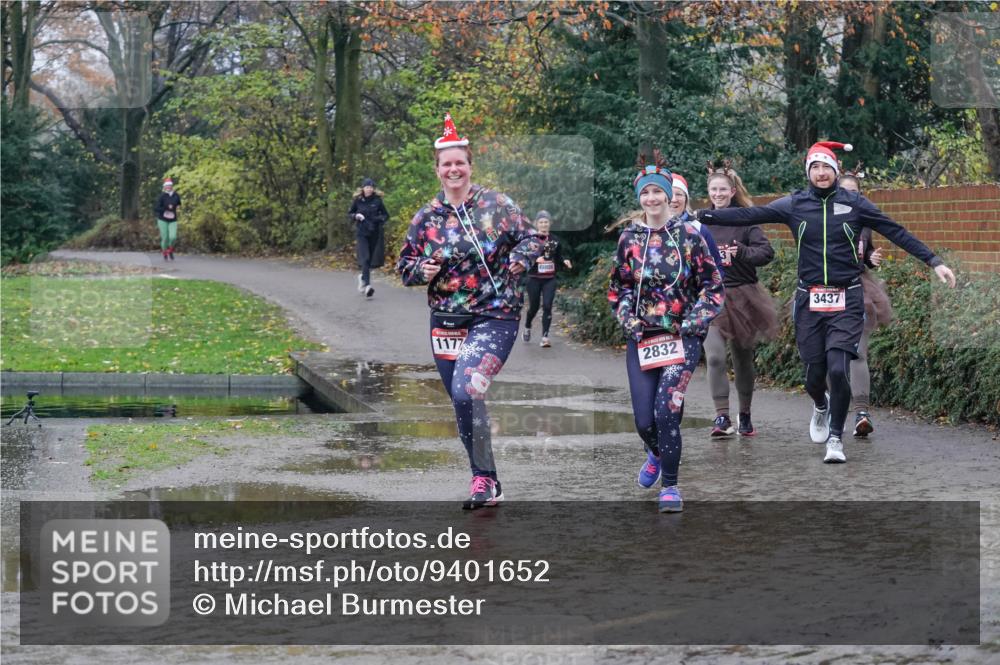 07.12.2025 - St. Pauli X-Mass-Run No. 15 Michael Burmester http://msf.ph/oto/9401652 07.12.2025 10:27:34 Laufen 1177, 2832, 3437 meine-sportfotos.de