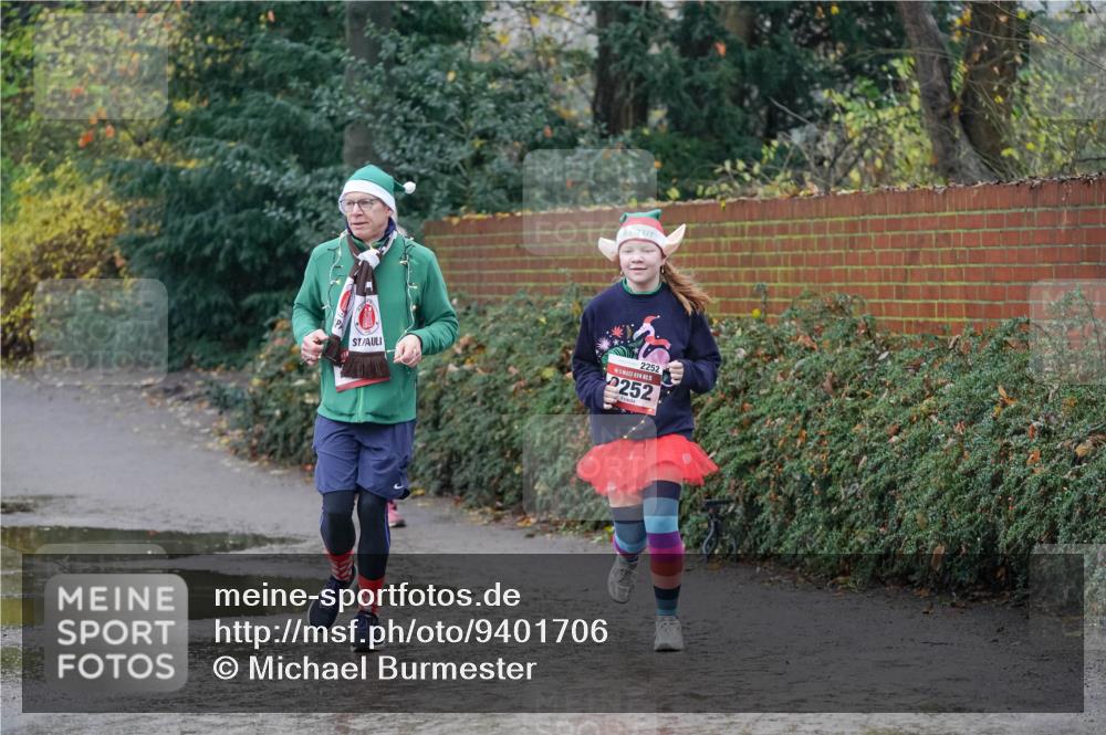 07.12.2025 - St. Pauli X-Mass-Run No. 15 Michael Burmester http://msf.ph/oto/9401706 07.12.2025 10:28:02 Laufen 2252, 2252 meine-sportfotos.de