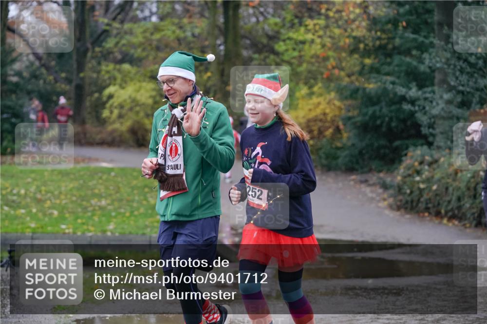 07.12.2025 - St. Pauli X-Mass-Run No. 15 Michael Burmester http://msf.ph/oto/9401712 07.12.2025 10:28:04 Laufen 252 meine-sportfotos.de