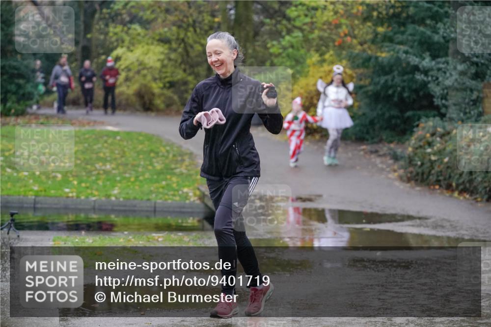 07.12.2025 - St. Pauli X-Mass-Run No. 15 Michael Burmester http://msf.ph/oto/9401719 07.12.2025 10:28:06 Laufen  meine-sportfotos.de