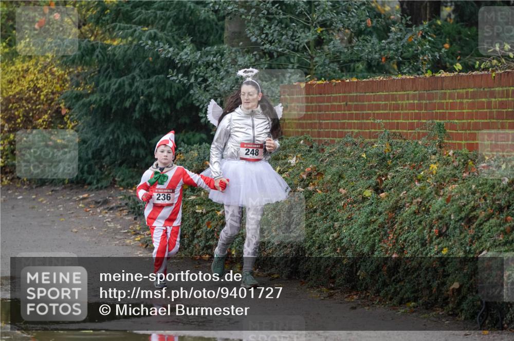 07.12.2025 - St. Pauli X-Mass-Run No. 15 Michael Burmester http://msf.ph/oto/9401727 07.12.2025 10:28:09 Laufen 236, 248 meine-sportfotos.de