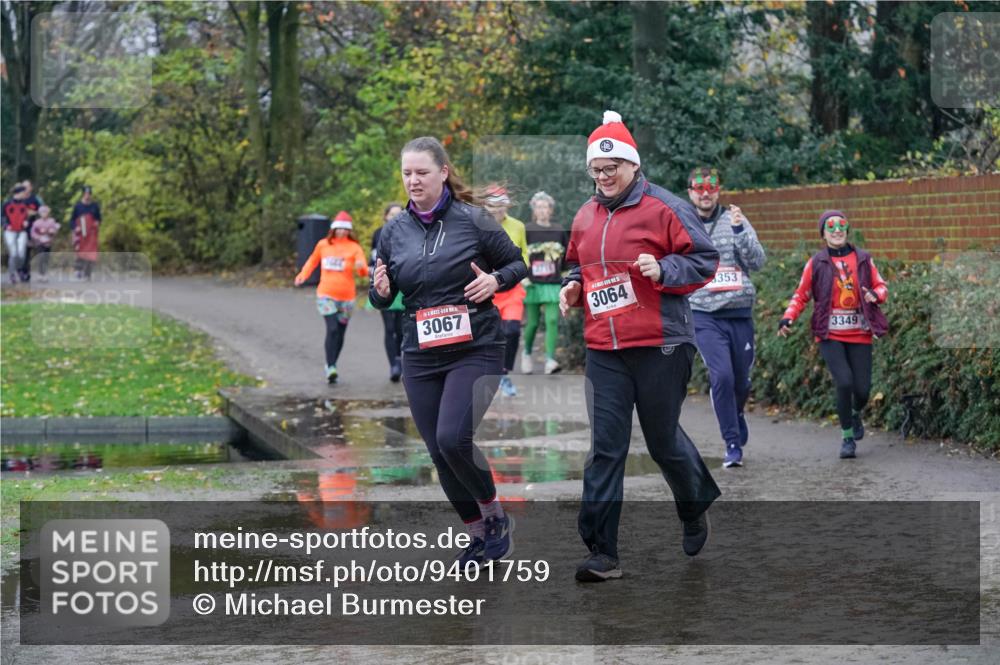 07.12.2025 - St. Pauli X-Mass-Run No. 15 Michael Burmester http://msf.ph/oto/9401759 07.12.2025 10:28:26 Laufen 3067, 3064, 353, 3349 meine-sportfotos.de