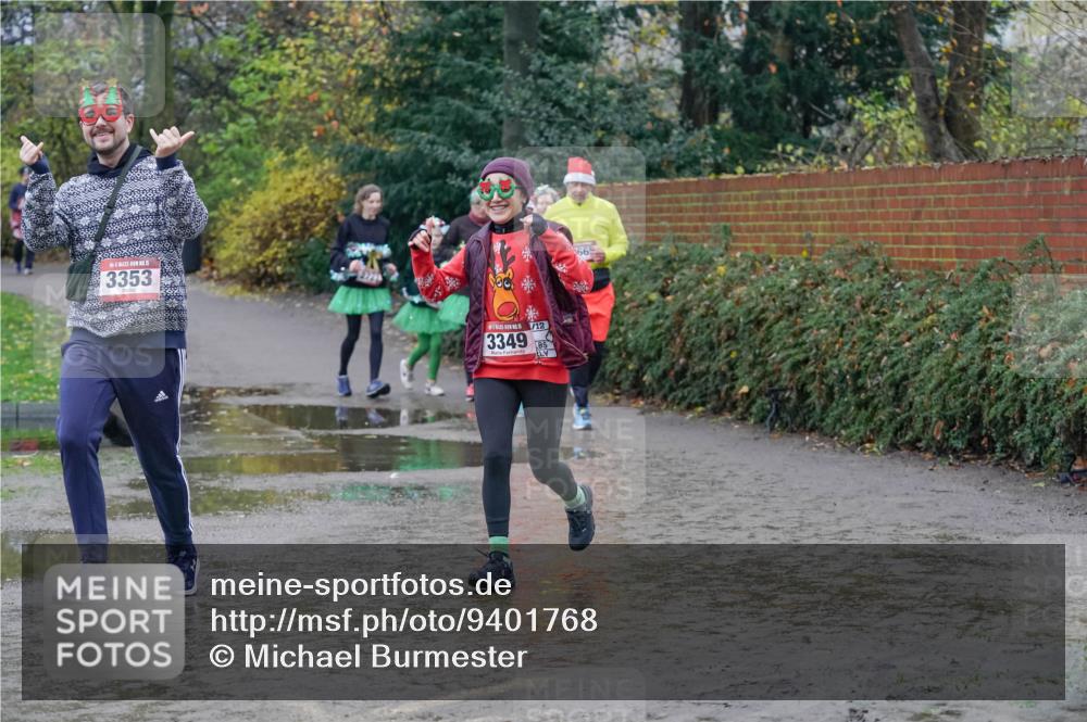 07.12.2025 - St. Pauli X-Mass-Run No. 15 Michael Burmester http://msf.ph/oto/9401768 07.12.2025 10:28:29 Laufen 5, 3353, 15, 12, 3349, 66 meine-sportfotos.de
