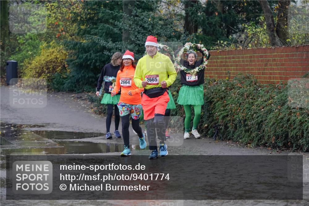 07.12.2025 - St. Pauli X-Mass-Run No. 15 Michael Burmester http://msf.ph/oto/9401774 07.12.2025 10:28:31 Laufen 27, 2664, 2665, 27 meine-sportfotos.de