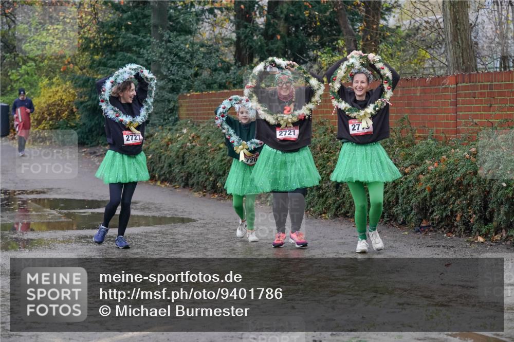 07.12.2025 - St. Pauli X-Mass-Run No. 15 Michael Burmester http://msf.ph/oto/9401786 07.12.2025 10:28:35 Laufen 2727, 2721, 27 meine-sportfotos.de