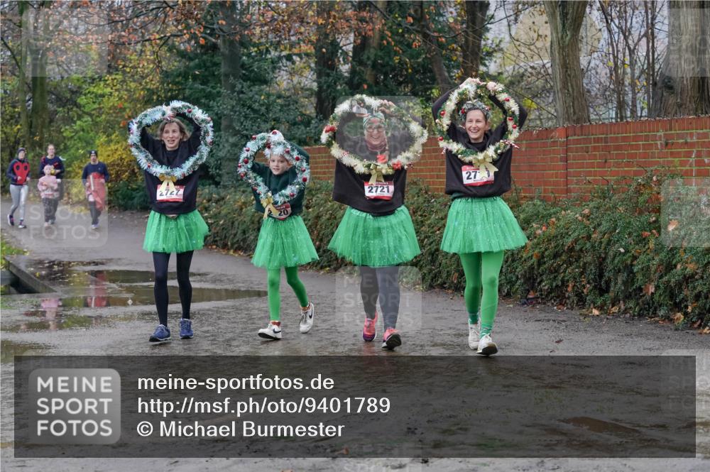 07.12.2025 - St. Pauli X-Mass-Run No. 15 Michael Burmester http://msf.ph/oto/9401789 07.12.2025 10:28:36 Laufen 2721, 27 meine-sportfotos.de