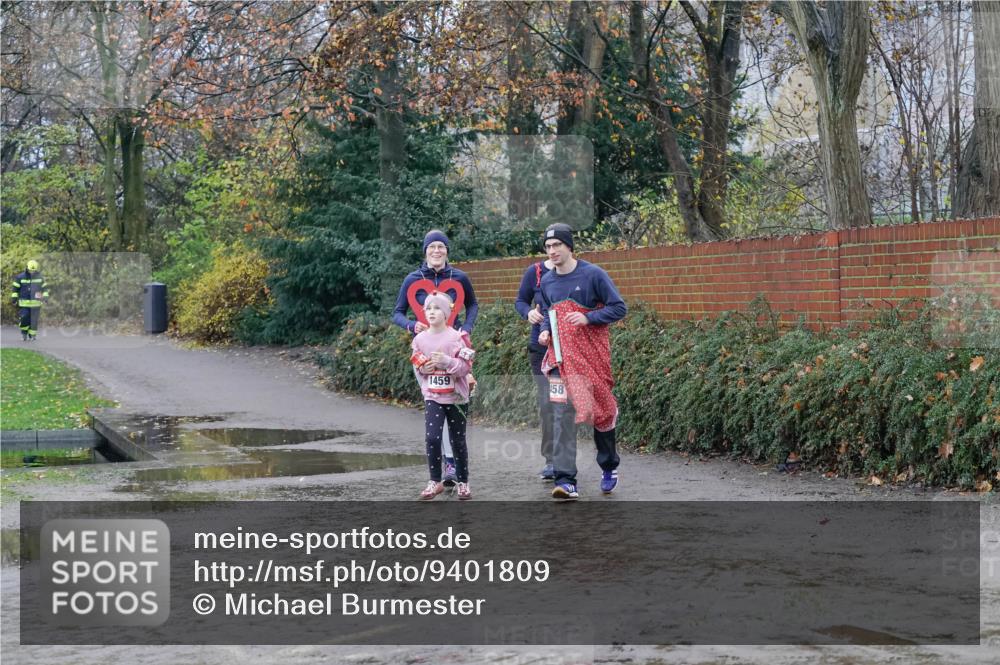 07.12.2025 - St. Pauli X-Mass-Run No. 15 Michael Burmester http://msf.ph/oto/9401809 07.12.2025 10:28:48 Laufen  meine-sportfotos.de