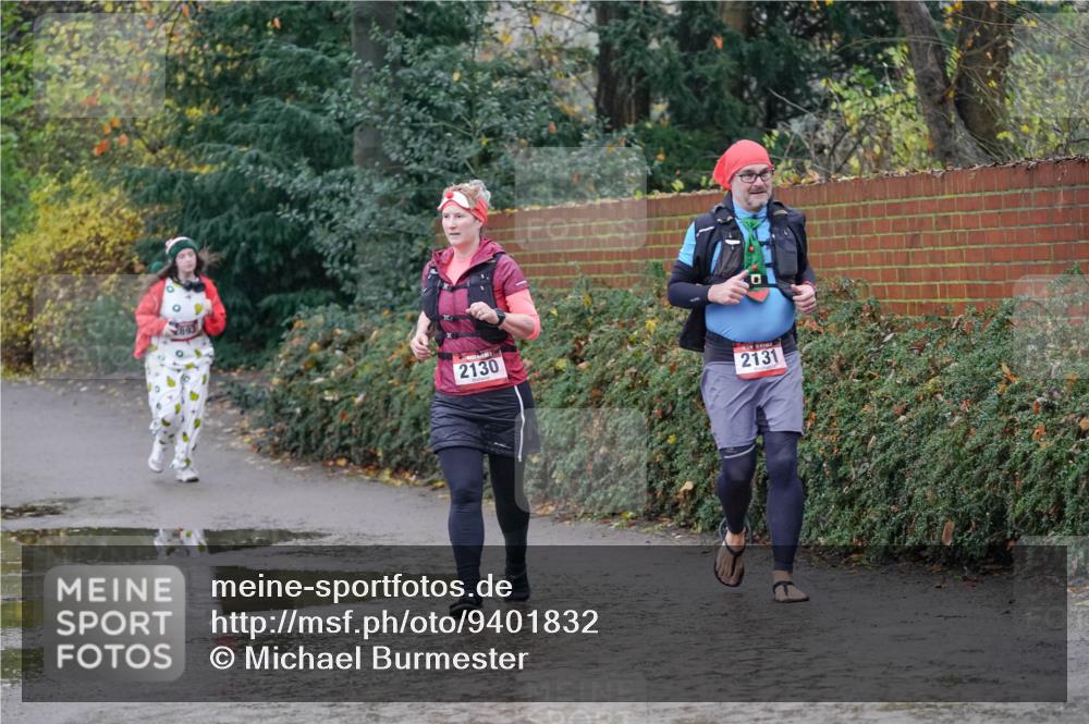 07.12.2025 - St. Pauli X-Mass-Run No. 15 Michael Burmester http://msf.ph/oto/9401832 07.12.2025 10:29:10 Laufen 2893, 2130, 2131 meine-sportfotos.de