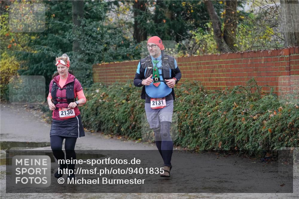 07.12.2025 - St. Pauli X-Mass-Run No. 15 Michael Burmester http://msf.ph/oto/9401835 07.12.2025 10:29:11 Laufen 0, 2130, 2131 meine-sportfotos.de