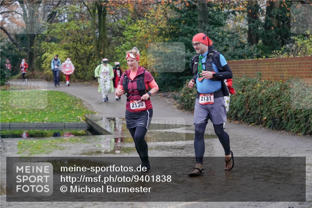 07.12.2025 - St. Pauli X-Mass-Run No. 15 Michael Burmester http://msf.ph/oto/9401838 07.12.2025 10:29:12 Laufen 2130, 2131 meine-sportfotos.de