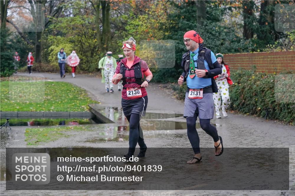 07.12.2025 - St. Pauli X-Mass-Run No. 15 Michael Burmester http://msf.ph/oto/9401839 07.12.2025 10:29:12 Laufen 2130, 2131, 2893 meine-sportfotos.de