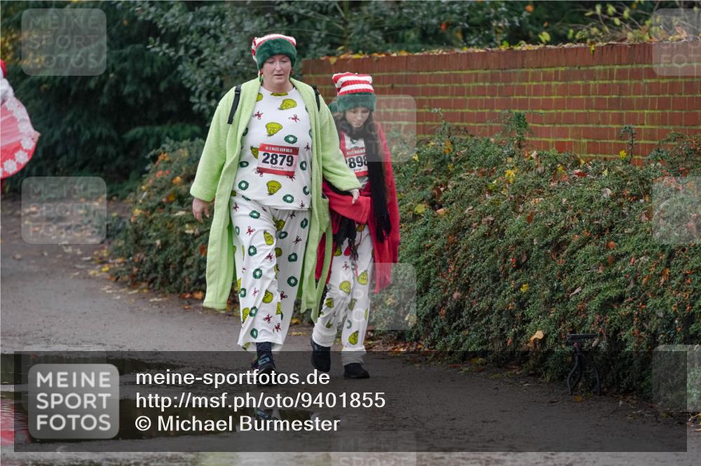 07.12.2025 - St. Pauli X-Mass-Run No. 15 Michael Burmester http://msf.ph/oto/9401855 07.12.2025 10:29:21 Laufen 5, 2879, 898 meine-sportfotos.de