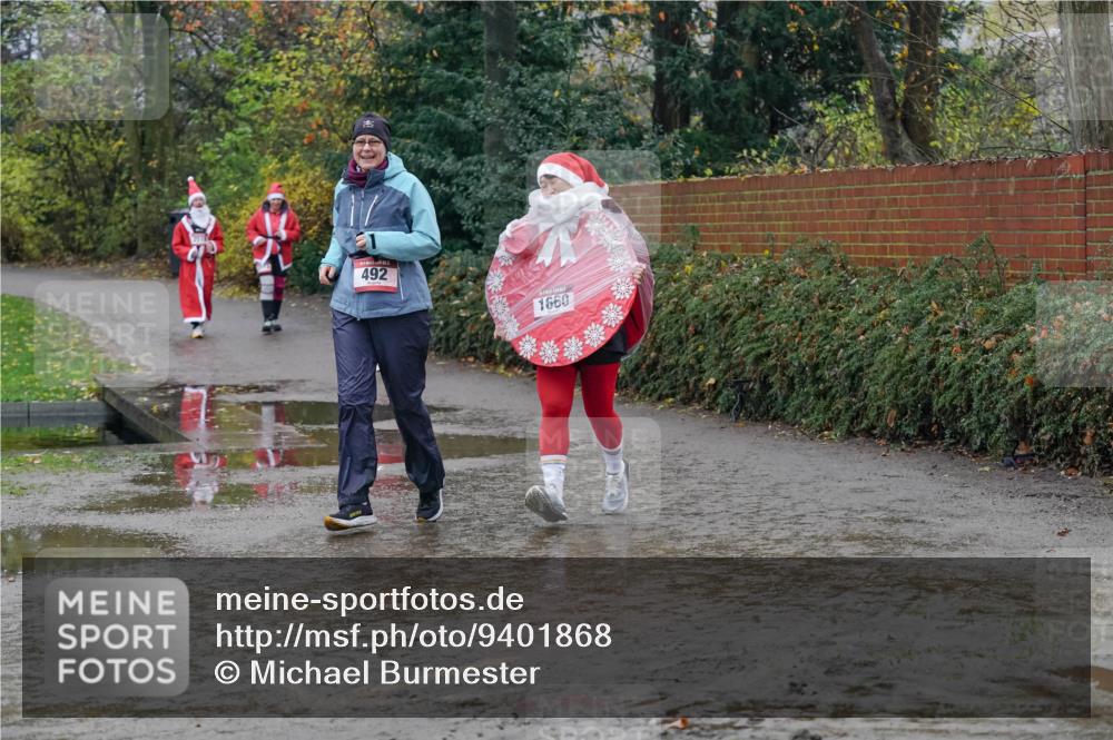 07.12.2025 - St. Pauli X-Mass-Run No. 15 Michael Burmester http://msf.ph/oto/9401868 07.12.2025 10:29:30 Laufen 492, 1660 meine-sportfotos.de