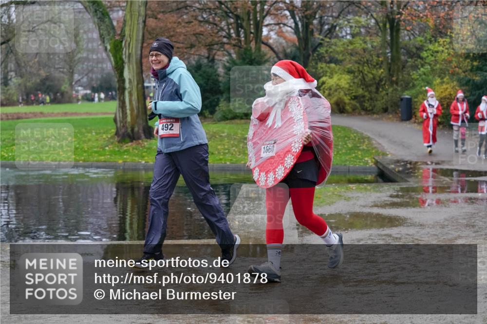 07.12.2025 - St. Pauli X-Mass-Run No. 15 Michael Burmester http://msf.ph/oto/9401878 07.12.2025 10:29:32 Laufen 492, 1660 meine-sportfotos.de