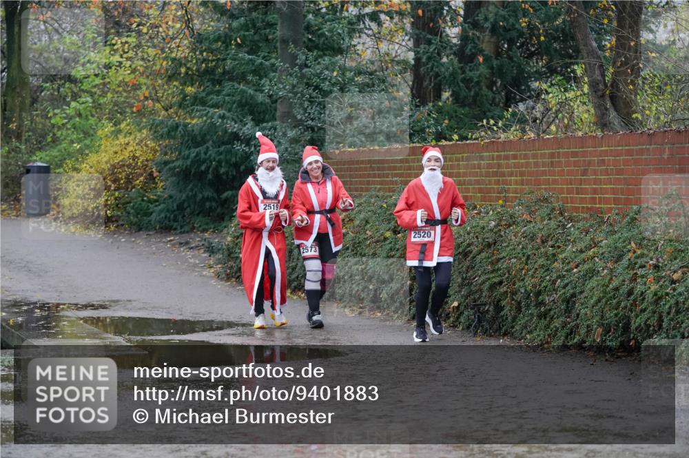07.12.2025 - St. Pauli X-Mass-Run No. 15 Michael Burmester http://msf.ph/oto/9401883 07.12.2025 10:29:37 Laufen 2519, 2573, 2520 meine-sportfotos.de
