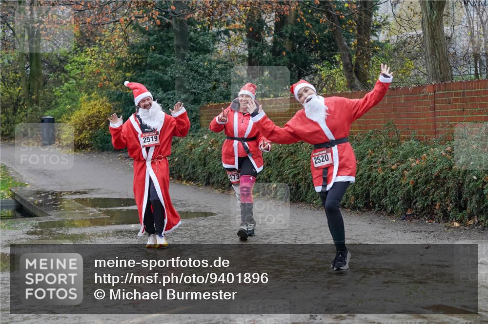 07.12.2025 - St. Pauli X-Mass-Run No. 15 Michael Burmester http://msf.ph/oto/9401896 07.12.2025 10:29:42 Laufen 2519, 573, 2520 meine-sportfotos.de