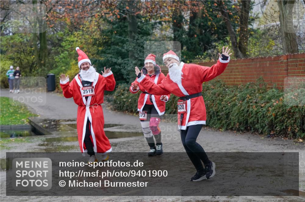 07.12.2025 - St. Pauli X-Mass-Run No. 15 Michael Burmester http://msf.ph/oto/9401900 07.12.2025 10:29:42 Laufen 2519, 573, 2520 meine-sportfotos.de