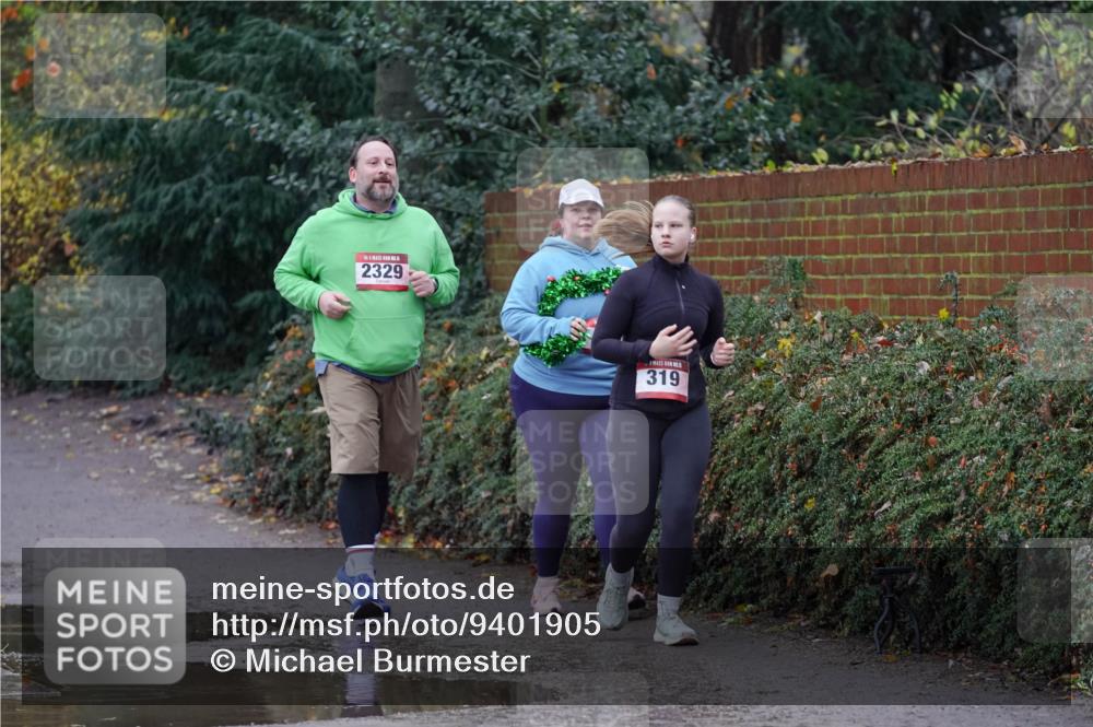 07.12.2025 - St. Pauli X-Mass-Run No. 15 Michael Burmester http://msf.ph/oto/9401905 07.12.2025 10:29:58 Laufen 2329, 319 meine-sportfotos.de