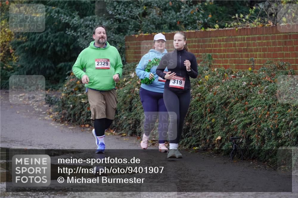 07.12.2025 - St. Pauli X-Mass-Run No. 15 Michael Burmester http://msf.ph/oto/9401907 07.12.2025 10:29:58 Laufen 2329, 319 meine-sportfotos.de