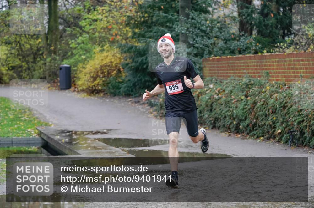 07.12.2025 - St. Pauli X-Mass-Run No. 15 Michael Burmester http://msf.ph/oto/9401941 07.12.2025 10:37:10 Laufen 935 meine-sportfotos.de