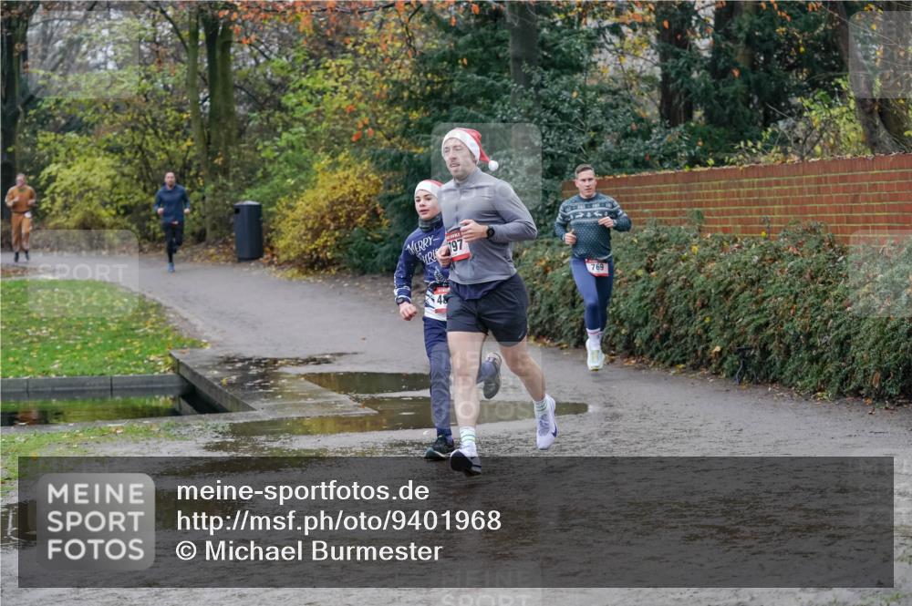 07.12.2025 - St. Pauli X-Mass-Run No. 15 Michael Burmester http://msf.ph/oto/9401968 07.12.2025 10:38:25 Laufen 48, 197, 769 meine-sportfotos.de