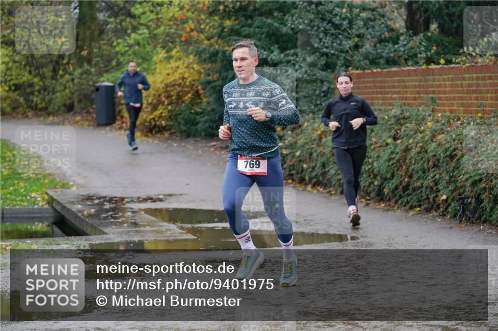 07.12.2025 - St. Pauli X-Mass-Run No. 15 Michael Burmester http://msf.ph/oto/9401975 07.12.2025 10:38:27 Laufen 769 meine-sportfotos.de