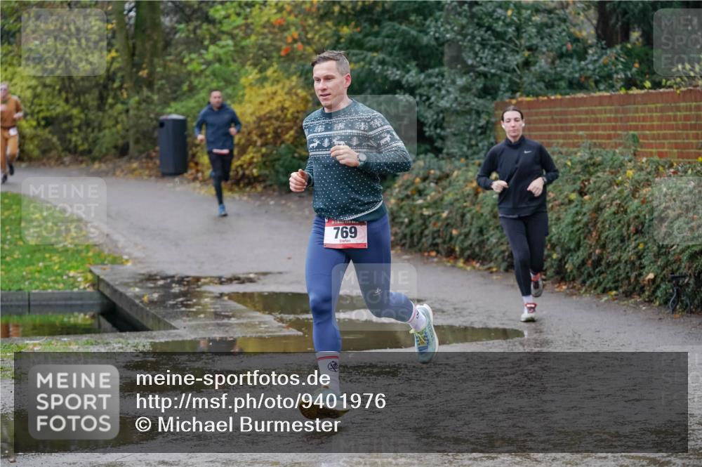 07.12.2025 - St. Pauli X-Mass-Run No. 15 Michael Burmester http://msf.ph/oto/9401976 07.12.2025 10:38:27 Laufen 769 meine-sportfotos.de