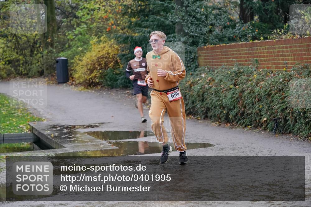 07.12.2025 - St. Pauli X-Mass-Run No. 15 Michael Burmester http://msf.ph/oto/9401995 07.12.2025 10:38:36 Laufen 106, 656 meine-sportfotos.de