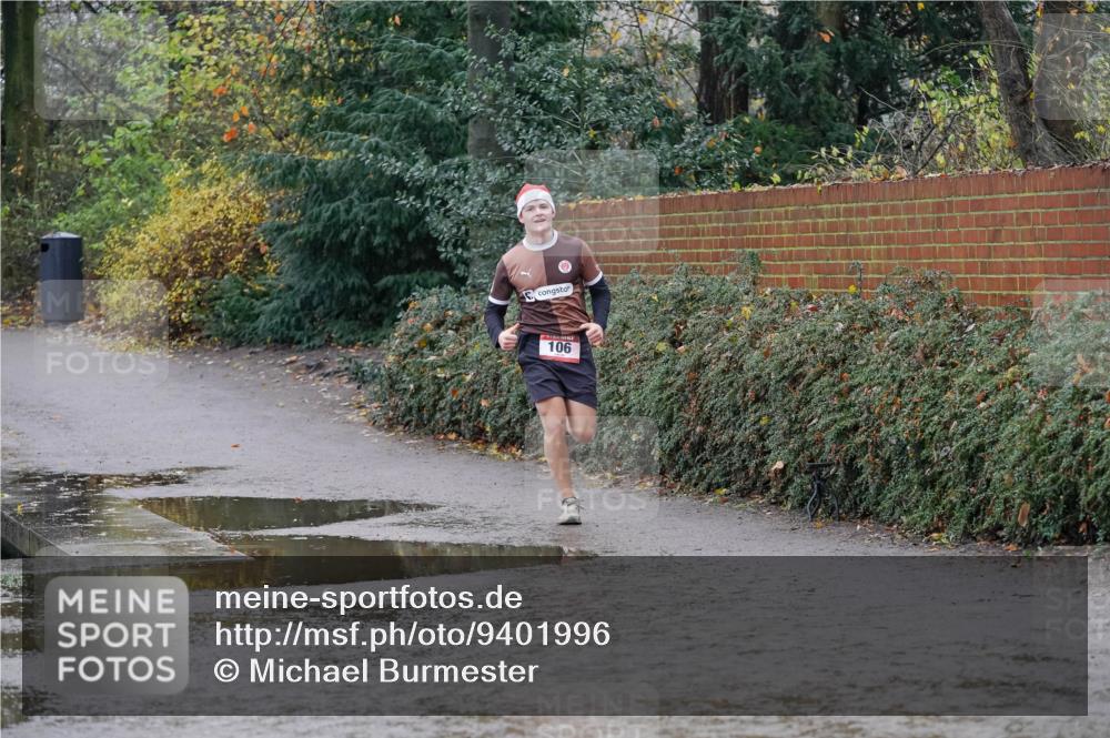 07.12.2025 - St. Pauli X-Mass-Run No. 15 Michael Burmester http://msf.ph/oto/9401996 07.12.2025 10:38:37 Laufen 106 meine-sportfotos.de