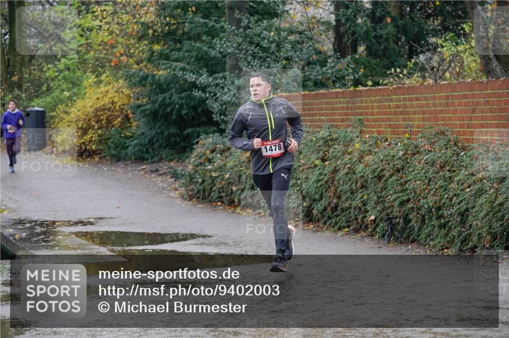 07.12.2025 - St. Pauli X-Mass-Run No. 15 Michael Burmester http://msf.ph/oto/9402003 07.12.2025 10:38:51 Laufen 1478 meine-sportfotos.de
