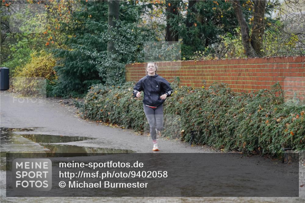 07.12.2025 - St. Pauli X-Mass-Run No. 15 Michael Burmester http://msf.ph/oto/9402058 07.12.2025 10:40:14 Laufen  meine-sportfotos.de