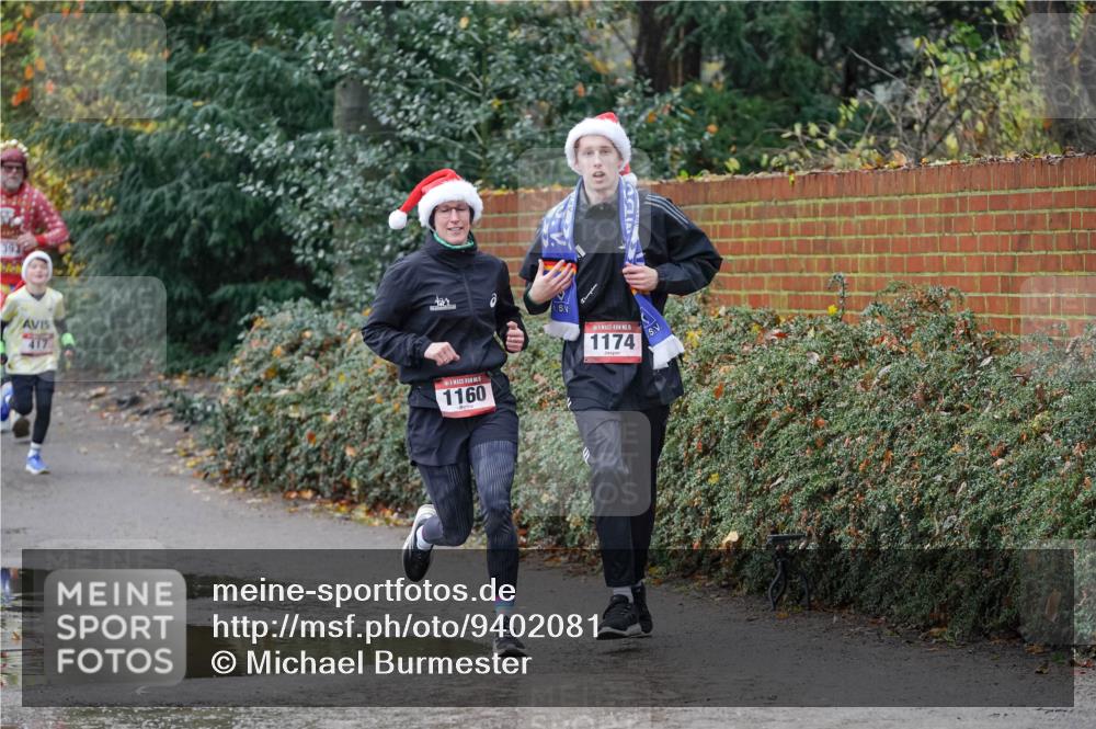 07.12.2025 - St. Pauli X-Mass-Run No. 15 Michael Burmester http://msf.ph/oto/9402081 07.12.2025 10:40:24 Laufen 393, 417, 1160, 5, 1174 meine-sportfotos.de