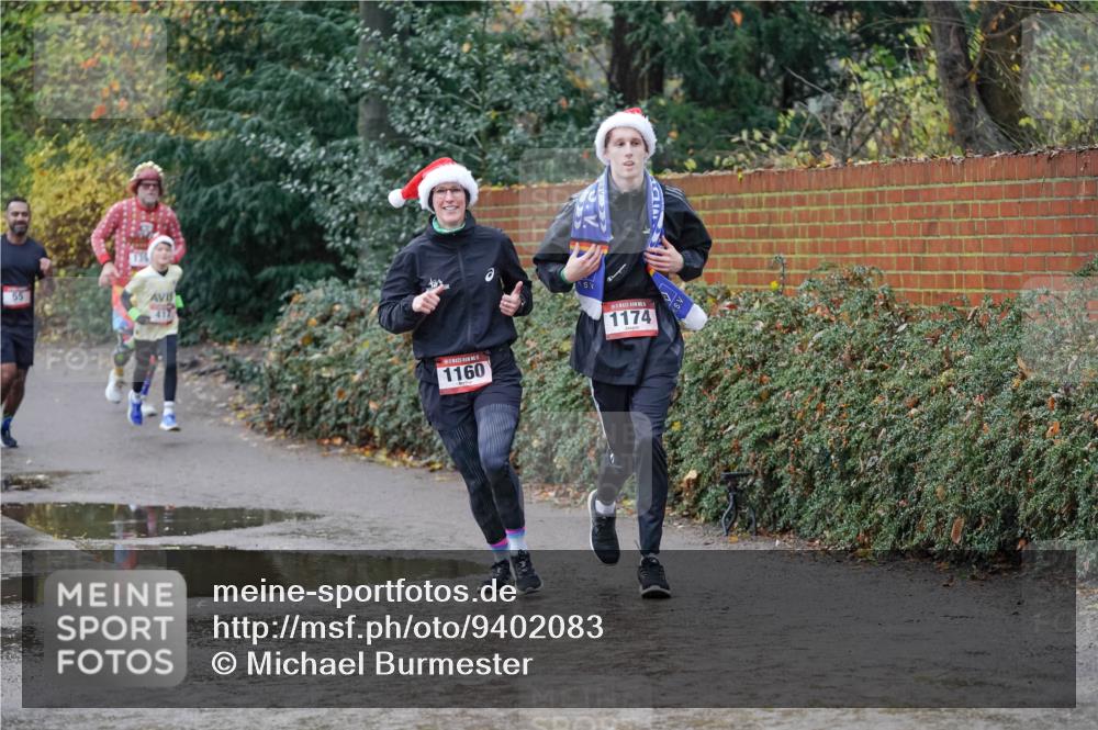 07.12.2025 - St. Pauli X-Mass-Run No. 15 Michael Burmester http://msf.ph/oto/9402083 07.12.2025 10:40:25 Laufen 55, 417, 1160, 1174 meine-sportfotos.de