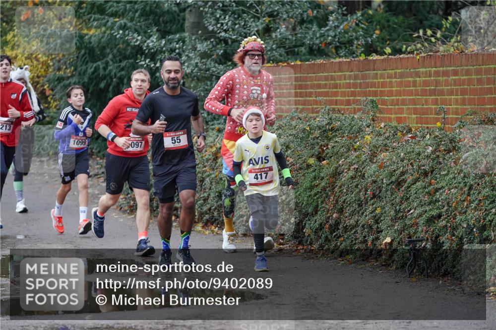 07.12.2025 - St. Pauli X-Mass-Run No. 15 Michael Burmester http://msf.ph/oto/9402089 07.12.2025 10:40:27 Laufen 213, 1099, 097, 55, 417 meine-sportfotos.de
